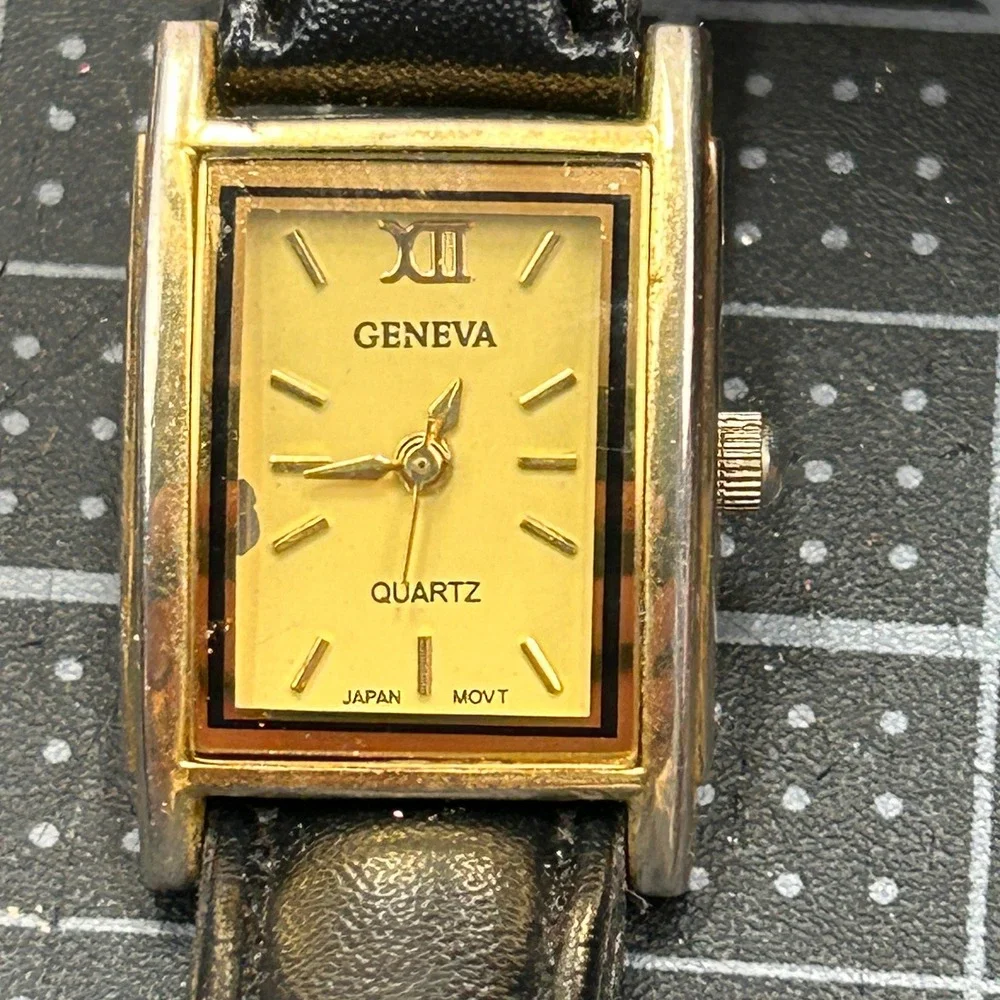 Geneva Quartz Watch Gold‎ Tone Rectangular Case Black Leather Band Japan Movt